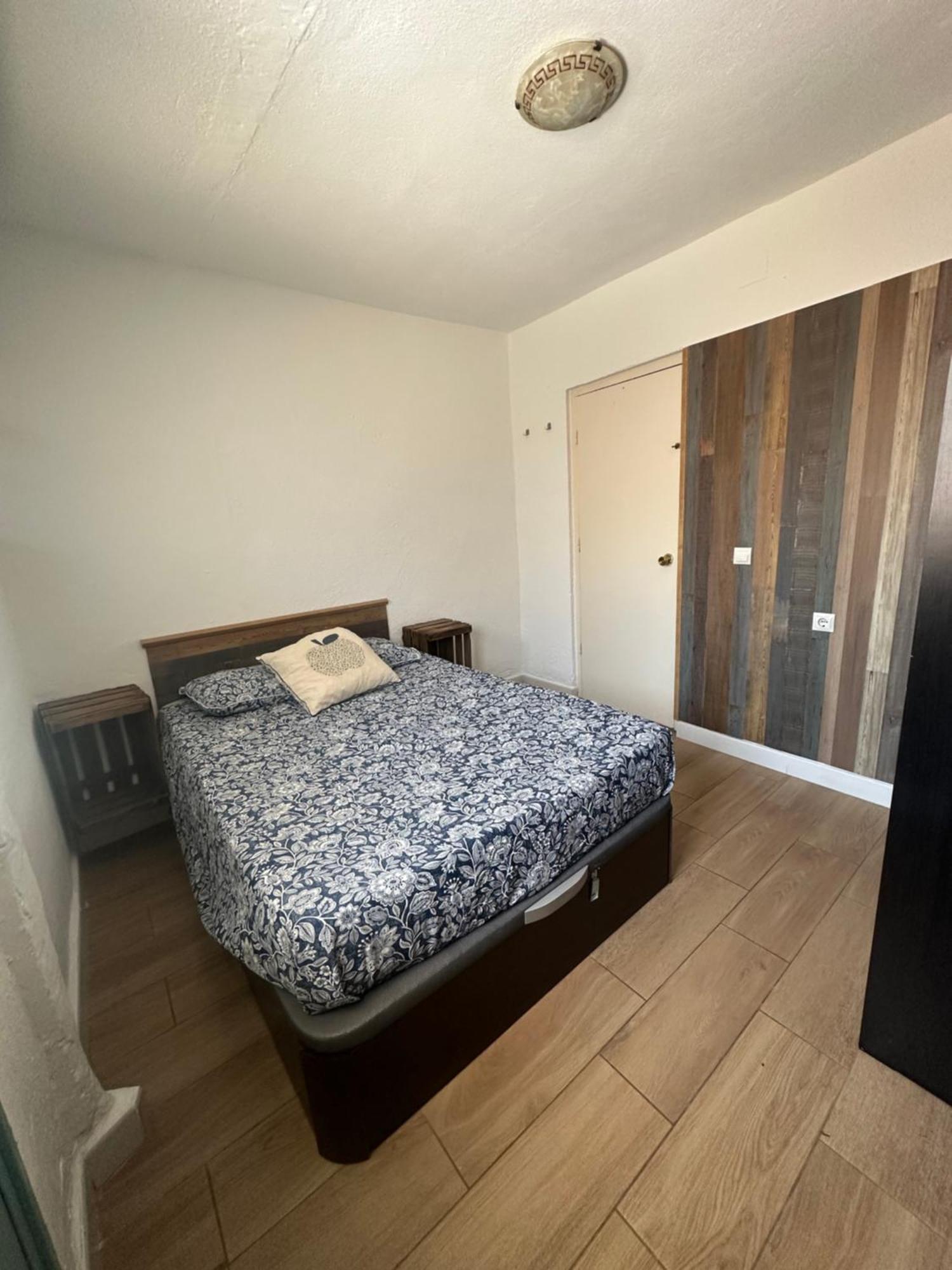 Apartamentos Masbambu Малага Экстерьер фото